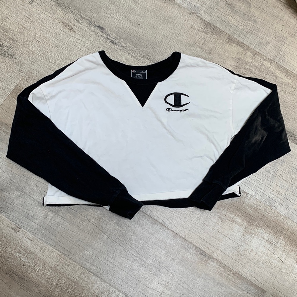 Champion Oversized Cropped Long Sleeve